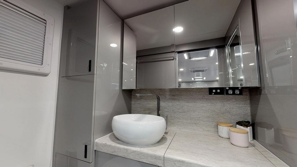 Commander Caravan bathroom